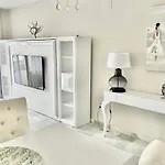 Mi Capricho Beachfront- 9e With Sea Views - Costa Del Sol Апартаменты *